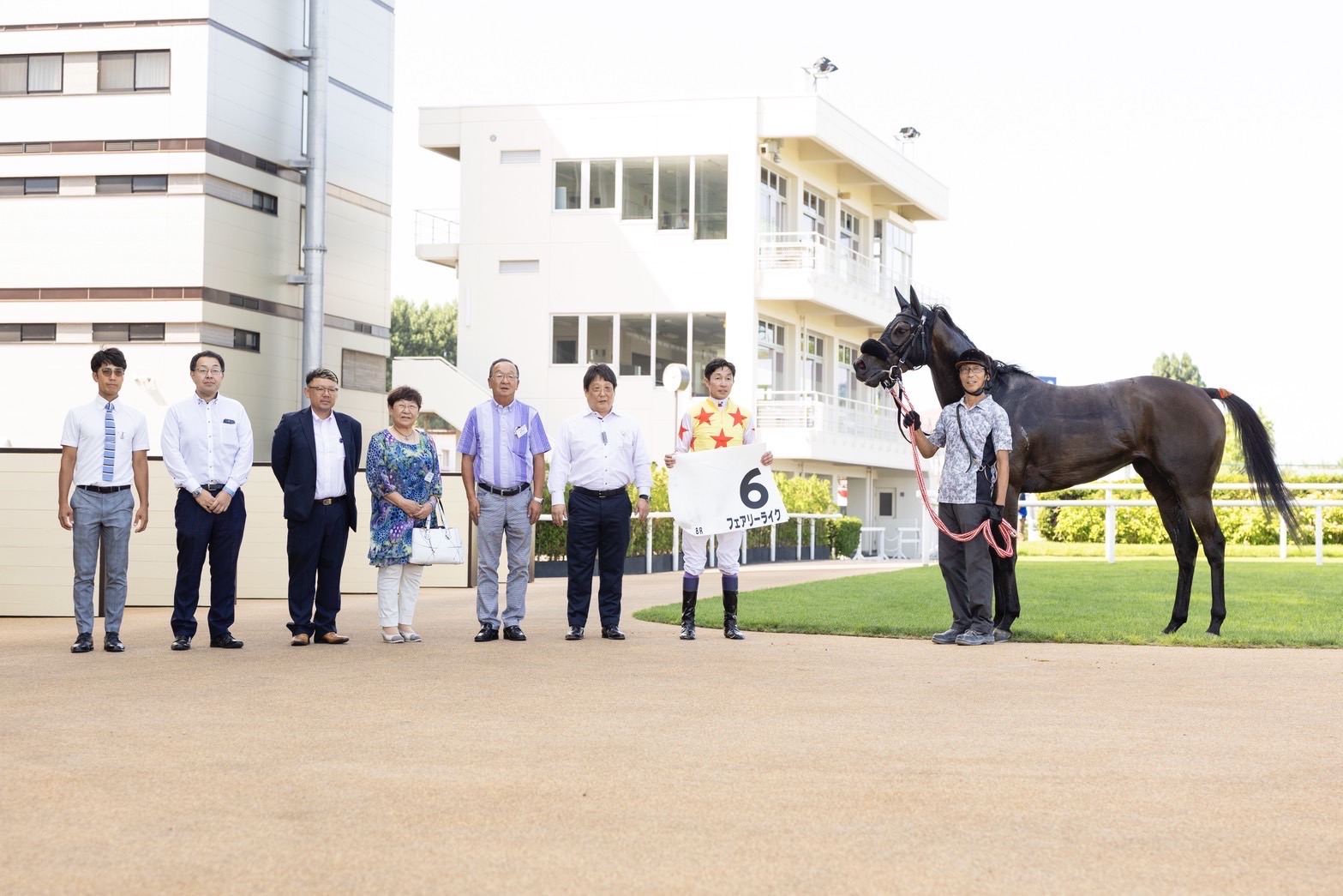あなたが現在見ているのは 【レース結果】優勝 フェアリーライク号